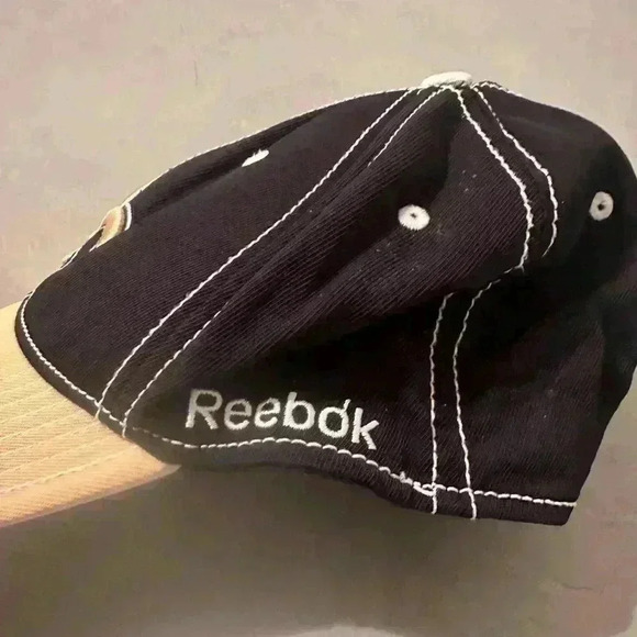 Reebok NFL New Orleans Saints Fitted Hat Cap Size S/M Black & Tan Football - Picture 3 of 11